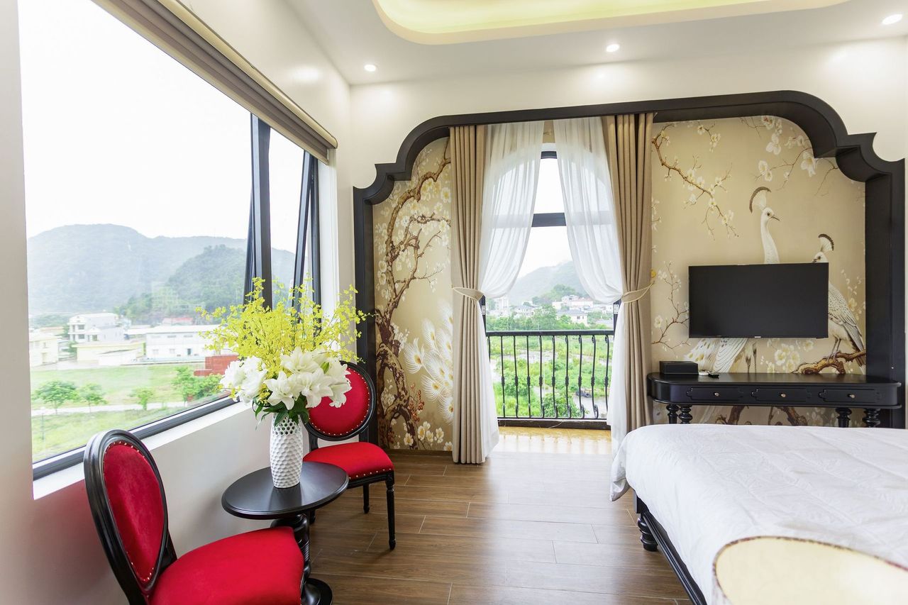 Deluxe Balcony Lake View
